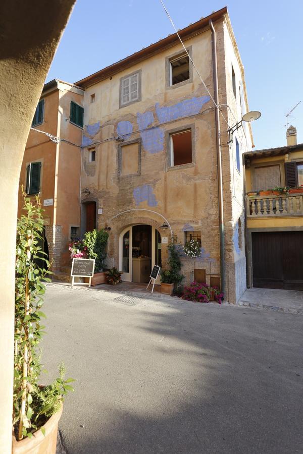Il Maramaldo Bed&Breakfast-Restaurant Lajatico Exterior foto